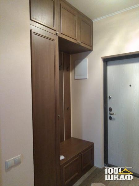 Шкаф с антресолью в прихожую Встроенная мебель в прихожую