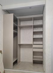 угловой стеллаж