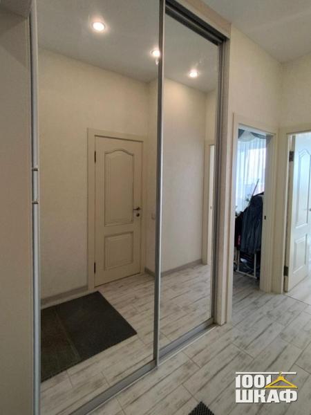 Встроенный шкаф-купе для одежды мебель на заказ
