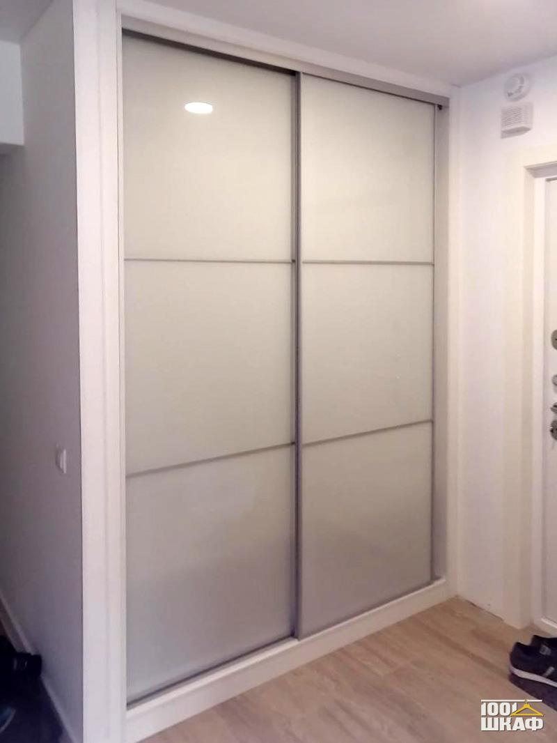 Встроенный шкаф-купе в стиле минимализм - по индивидуальным размерам ...